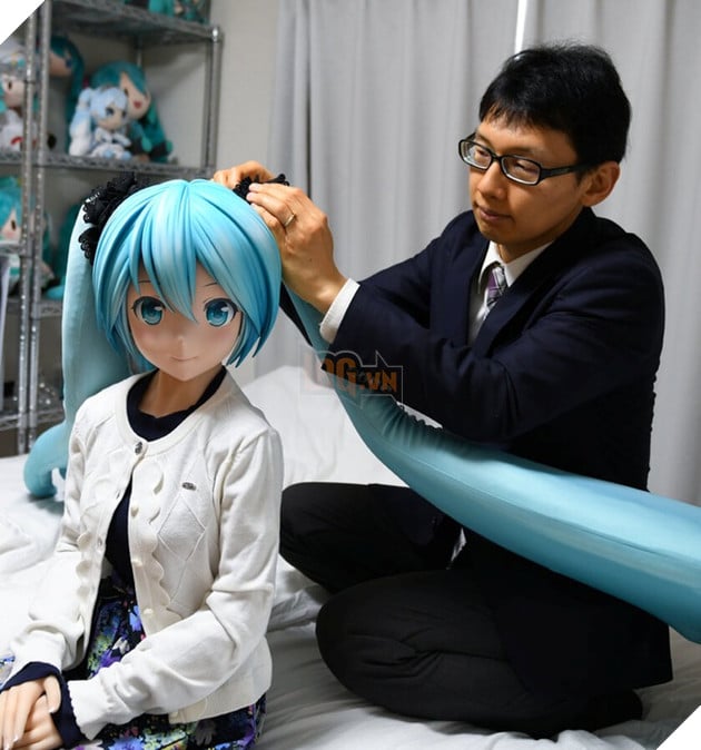 Cuộc sống hiện tại của nam thanh niên cưới Hatsune Miku giờ như thế nào? 5