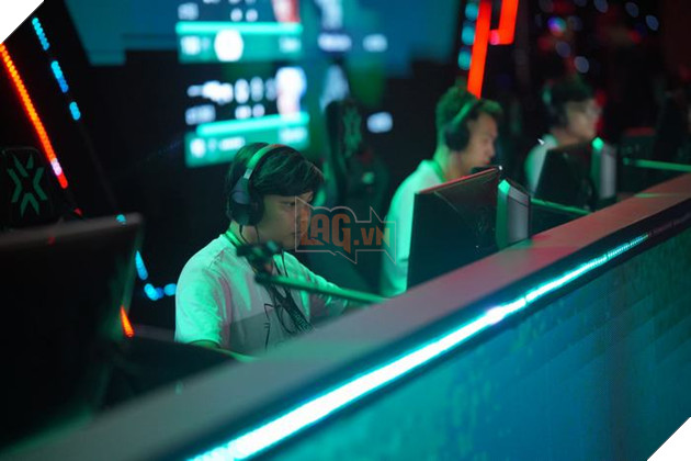 Bán kết VALORANT Challengers Vietnam Split 2: Tìm Tài Trợ và Big BAAM bất ngờ ngã ngựa 8