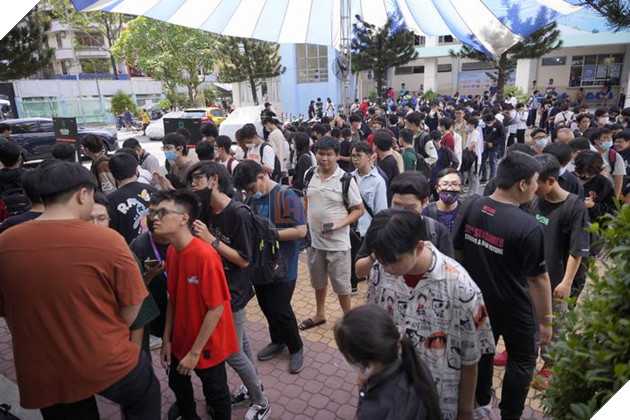 VALORANT: Hàng nghìn người đến theo dõi Playoffs VCT Challengers Vietnam Split 2