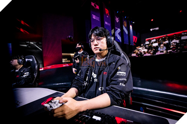 LMHT: Gumayusi dần cho thấy bản thân là một Xạ thủ chững chạc và chuyên nghiệp khi khoác màu áo của T1 3