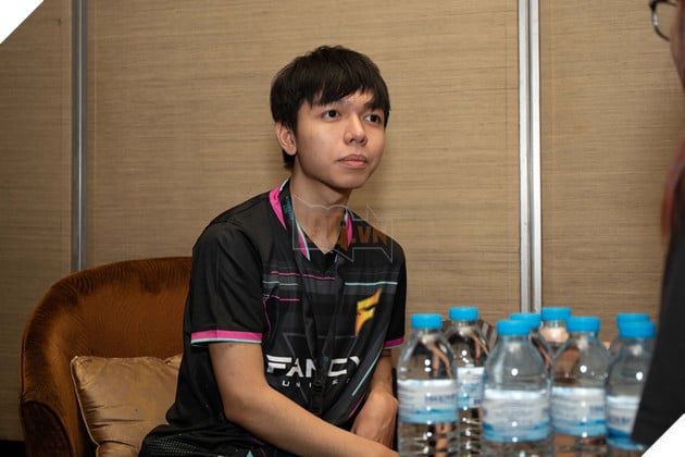 Tuyển thủ Fancy United nhận được sự cổ vũ đặc biệt từ bạn gái trước thêm VCT Ascension 2023 3