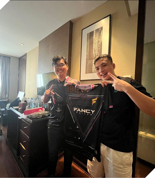 Streamer TheAnh96 lan tỏa hình ảnh Fancy United tại giải đấu VCT Challengers Ascension 2023 3