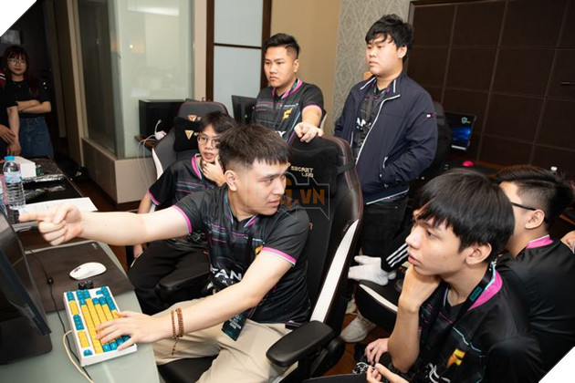 Huấn luyện viên Kawa hé lộ nguyên nhân đằng sau thất bại của Fancy United trước NAOS Esports 2