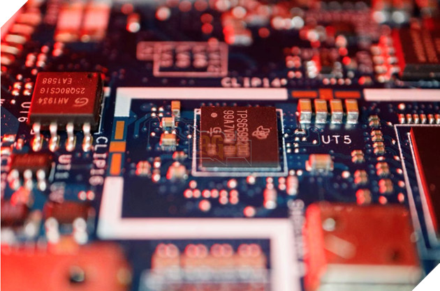 Nối gót Mỹ, Hà Lan công bố lệnh cấm xuất khẩu thiết bị chip sang Trung Quốc