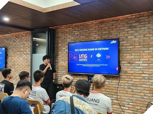 A group of people in front of a televisionDescription automatically generated with medium confidence