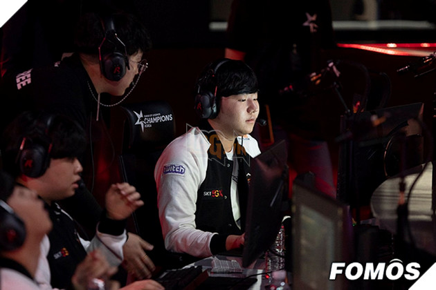 Faker chấn thương