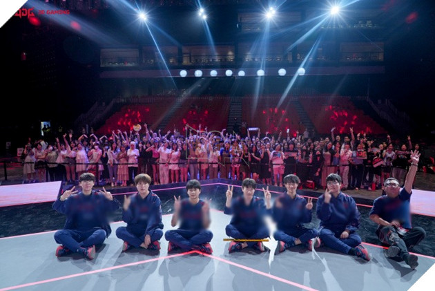 LMHT: Các tuyển thủ JDG nói gì sau trận thua đầy bất ngờ trước IG tại LPL Mùa Hè 2023?