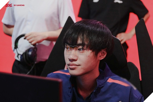 LMHT: Các tuyển thủ JDG nói gì sau trận thua đầy bất ngờ trước IG tại LPL Mùa Hè 2023?