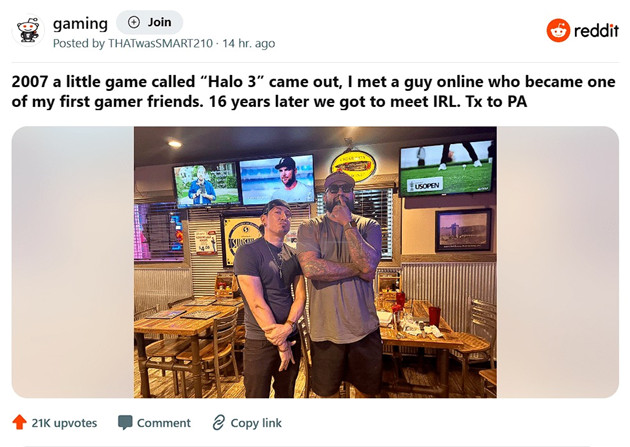 Ấm lòng nam game thủ lần đầu gặp gỡ người bạn chơi Halo cùng sau 16 năm