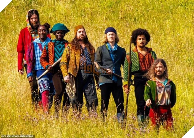 Rò rỉ hình ảnh mới về Bạch Tuyết và 7 Chú Lùn nhưng nữ chính Rachel Zegler đã bị thay thế? 5