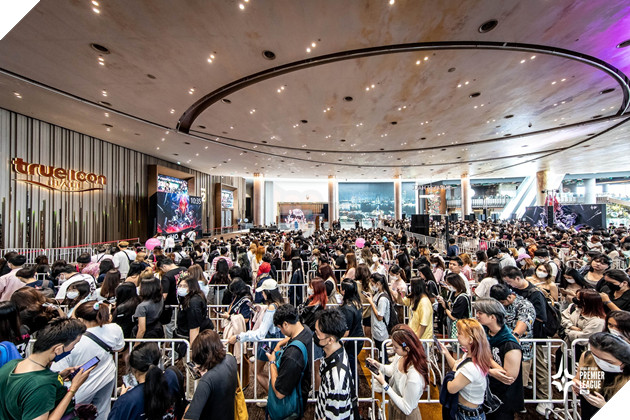 APL 2023: Hình ảnh Saigon Phantom bước lên đỉnh vinh quang tại thánh địa ICONSIAM 7