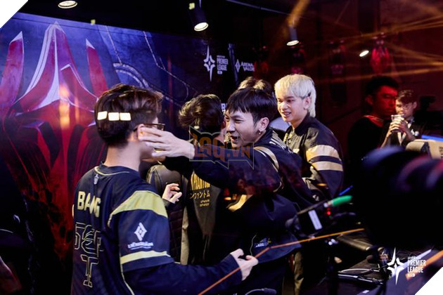 Saigon Phantom chính thức đánh bại Bacon Time, bước lên đỉnh vinh quang APL 2023  17