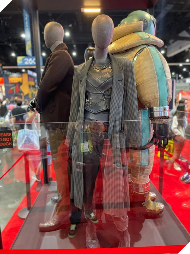 Loạt ảnh tại San Diego Comic-Con hé lộ những trang phục mới cho Sylvie trong Loki Mùa 2 4