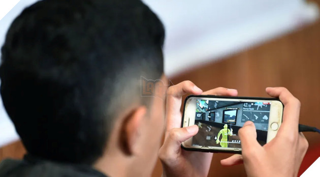 Trung Quốc cấm trẻ dưới 18 tuổi sử dụng điện thoại hơn 2 giờ mỗi ngày