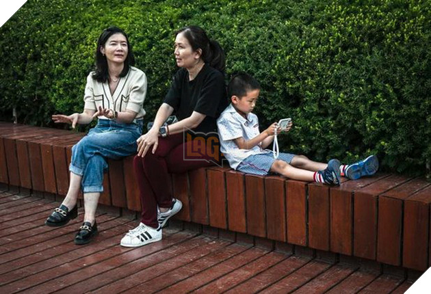 Trung Quốc tiếp tục muốn giảm giờ chơi game mobile của trẻ dưới 18 tuổi chỉ còn 2 giờ mỗi ngày 3