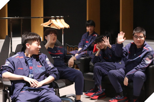 LMHT: JDG đang tiến rất gần đến danh hiệu chừng đội tuyển nào đạt được trong lịch sử