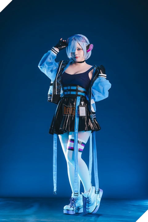 Chiêm ngưỡng bộ Cosplay Rem phiên bản hiện đại trong bộ Re:Zero − Starting Life in Another World 11