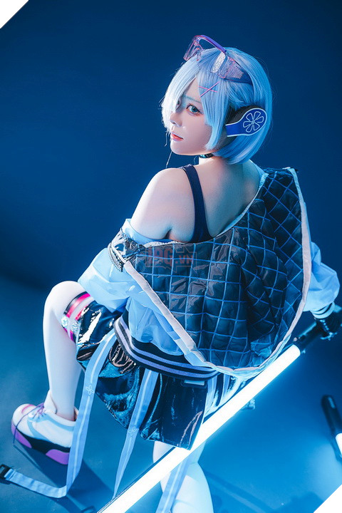Chiêm ngưỡng bộ Cosplay Rem phiên bản hiện đại trong bộ Re:Zero − Starting Life in Another World