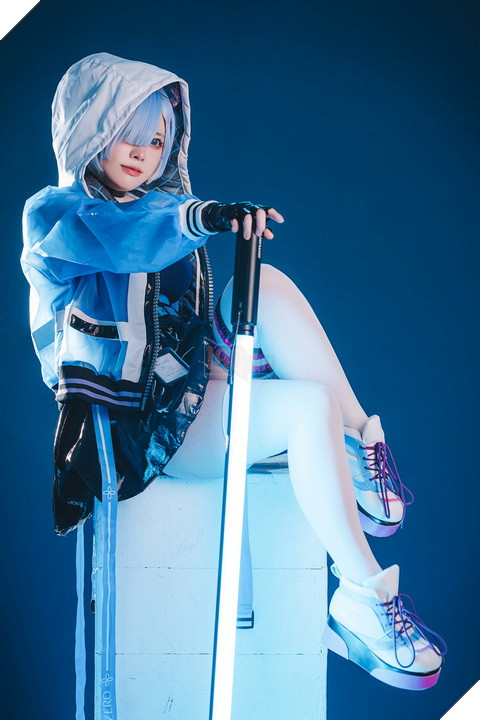 Chiêm ngưỡng bộ Cosplay Rem phiên bản hiện đại trong bộ Re:Zero − Starting Life in Another World 5
