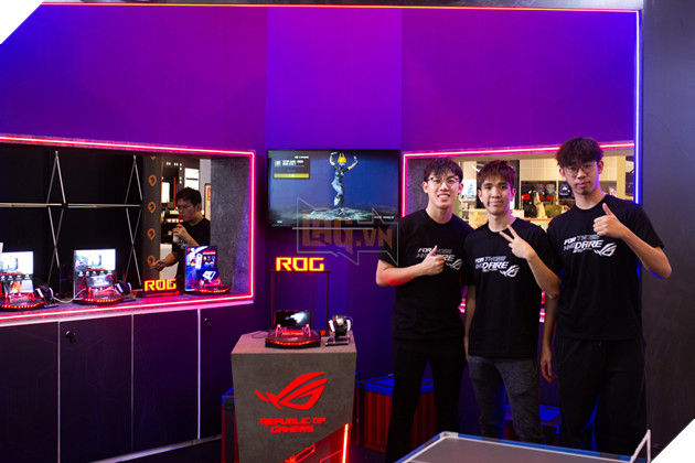 Bầu không khí bùng nổ tại Sunway Velocity Mall với Vòng Finals giải đấu 2023 PMSL SEA Fall 14