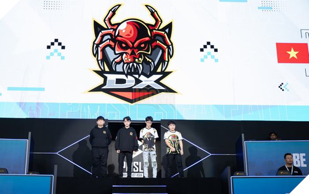 Bầu không khí bùng nổ tại Sunway Velocity Mall với Vòng Finals giải đấu 2023 PMSL SEA Fall 4