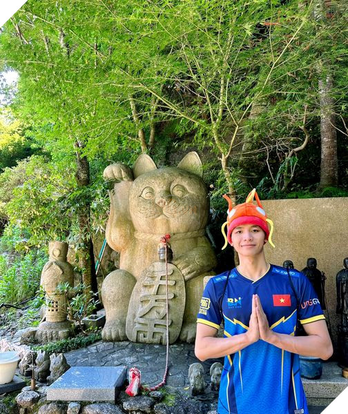 BN.BadSony - Từ kình ngư HCV SEA Games bén duyên thành game thủ PUBG Mobile chuyên nghiệp 3