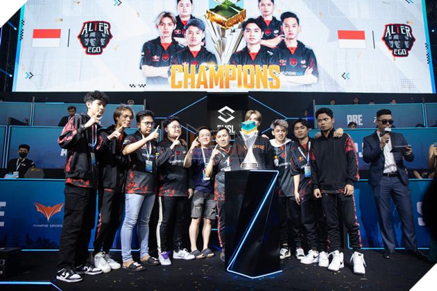 Nhìn lại những hình ảnh sôi nổi trong ngày thi đấu Chung kết cuối cùng giải 2023 PMSL SEA Fall 9