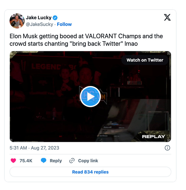 Xuất hiện tại giải Valorant, Elon Musk bị khán giả chê bai và yêu cầu mang Twitter trở lại