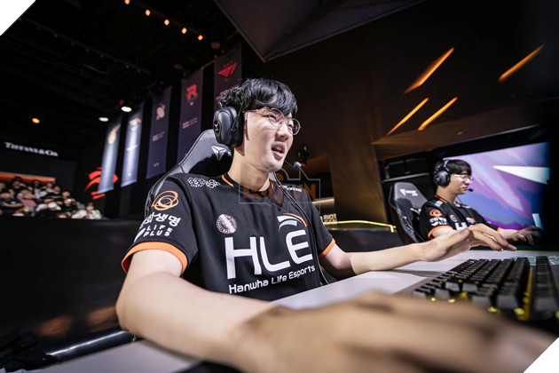 LMHT: Cộng đồng chỉ ra nguyên nhân cho sự thất bại của Super Team HLE tại mùa giải 2023