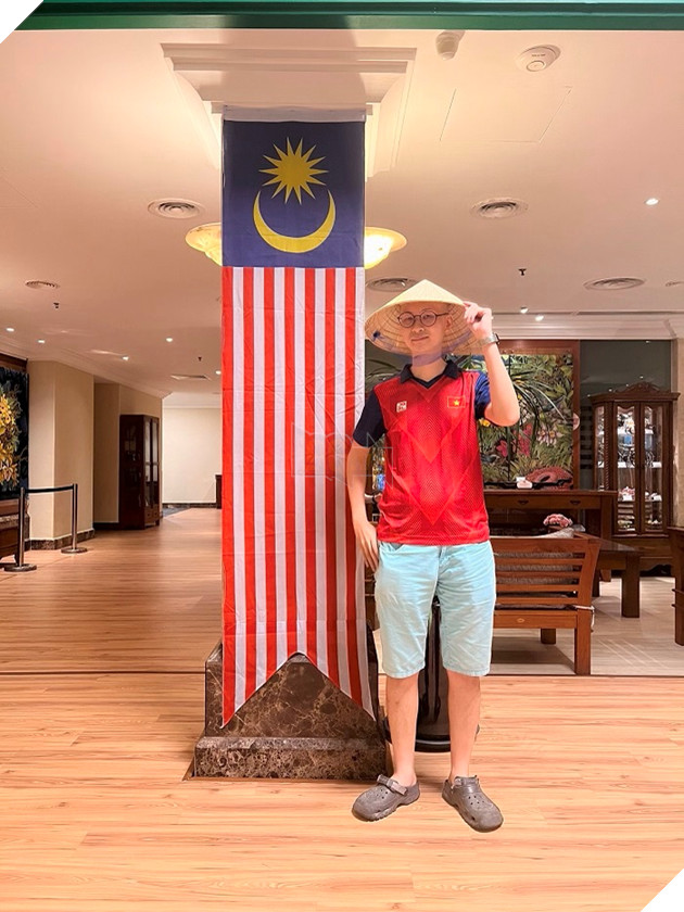 BLV PUBG Mobile Sir Cloud dành nhiều lời khen cho hai đội tuyển Việt Nam tại 2023 PMSL SEA Fall 3