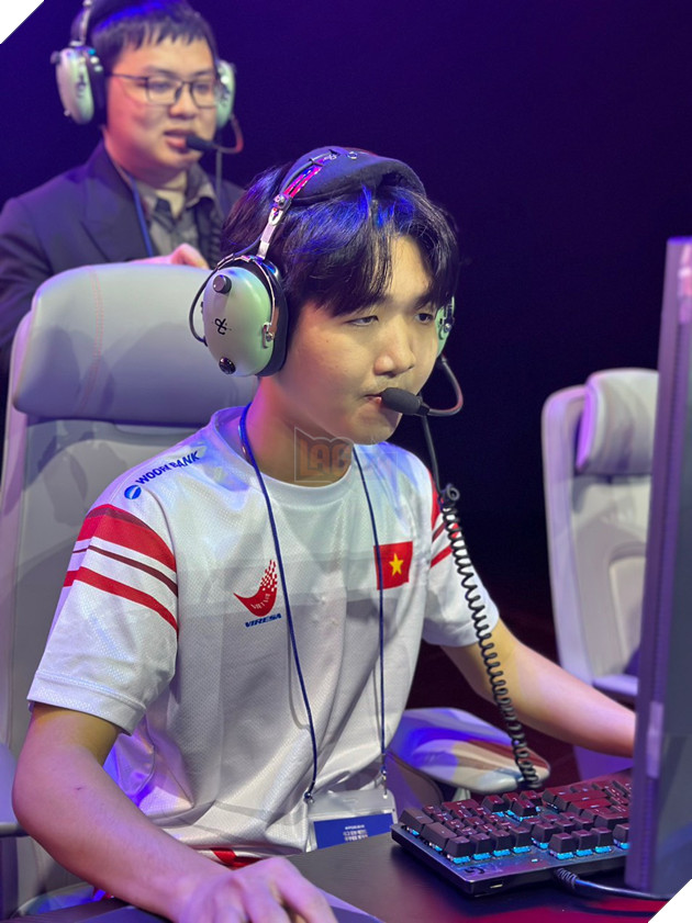 Những hình ảnh mới nhất của ĐTQG Liên Minh Huyền Thoại Việt Nam trong trận giao hữu với Hàn Quốc 5