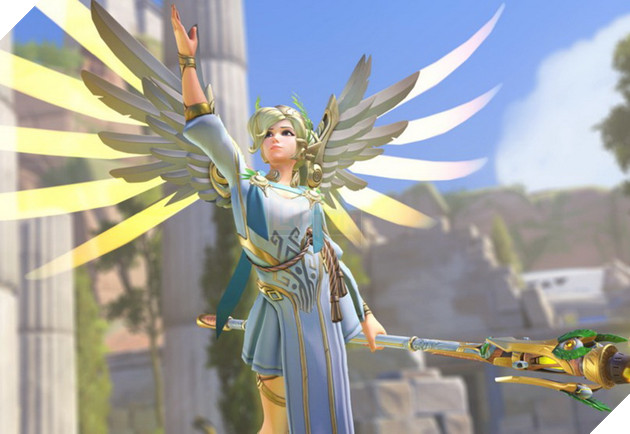 Elon Musk “thuê” Amber Heard để cosplay Mercy trong Overwatch vì “cả hai quá giống nhau”