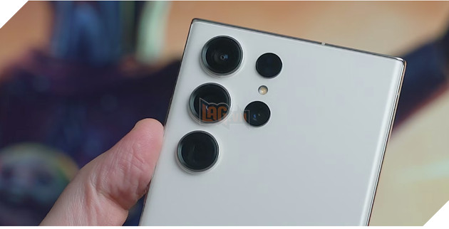 iPhone 15 Pro Max vs Galaxy S23 Ultra: Đâu là điện thoại tốt nhất năm 2023?  2