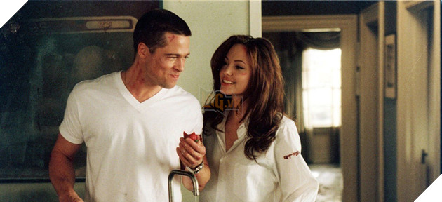 Loạt phim Mr.& Mrs. Smith của Amazon Studios bị dời lịch chiếu Mr.-_and-__Mrs.-_Smith.2005jpg_ICQB