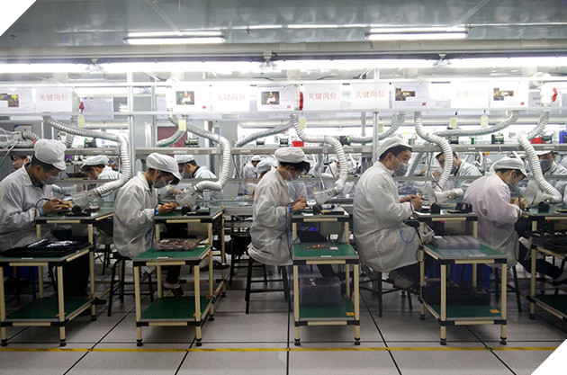 Foxconn trả lương công nhân lắp ráp smarphone Huawei cao hơn iPhone Foxcon-tra-luong-cong-nhan-lap-rap-huawei-caohon-iphone_KXBJ