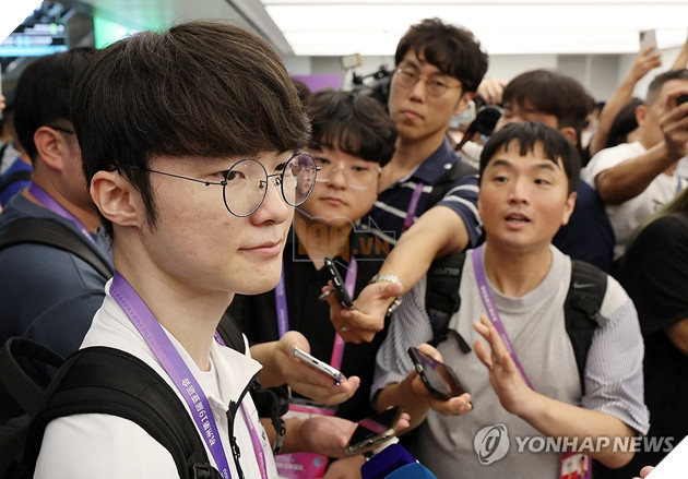 LMHT: Ký giả kỳ cựu đã không khỏi ngạc nhiên bởi độ nổi tiếng của Faker tại Trung Quốc