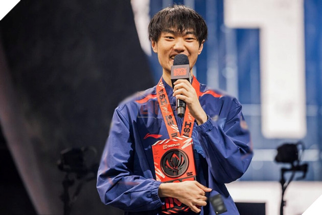 LMHT: Knight đang đứng trước cơ hội đạt một loạt danh hiệu lẫn giải thưởng cao quý nhất năm