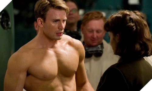 Chris Evans: Tiết lộ nỗi lo sợ ban đầu khi nhận lời đóng vai Captain America Chris-Evans-Captain-America.3jpg_UMKH