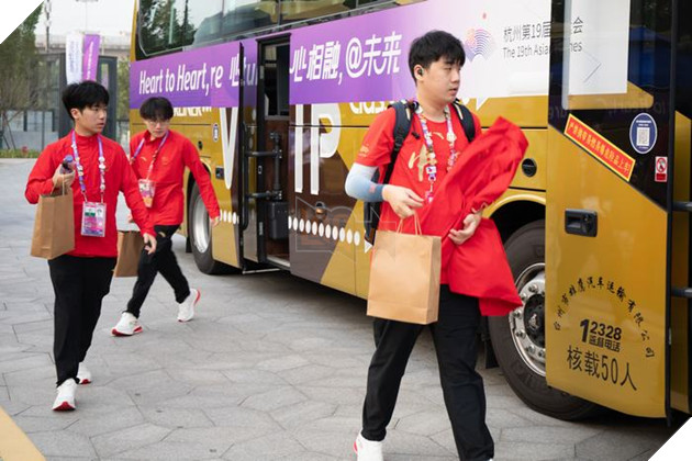 Asian Games 2022: Những hình ảnh của ngày thi đấu Thể thao điện tử đầu tiên 21