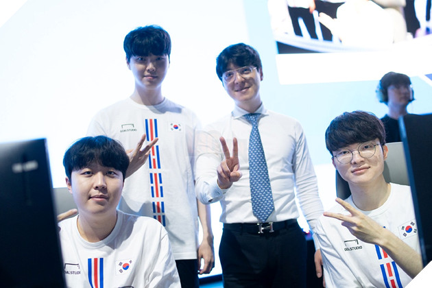 Đội tuyển LMHT Hàn Quốc không xuất hiện tại lễ khai mạc ASIAD