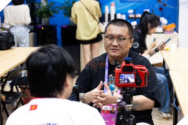 Asian Games 2022: Giảng viên Esports Trung Quốc khen HLV SofM, chia sẻ trải nghiệm về Thể thao Điện tử