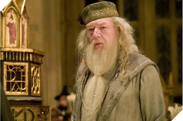  Thầy Dumbledore Michael Gambon qua đời ở tuổi 82 2