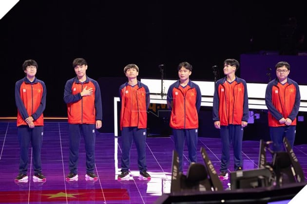 Asian Games: Các thành viên đội tuyển LMHT Việt Nam xốc lại tinh thần cho CKTG