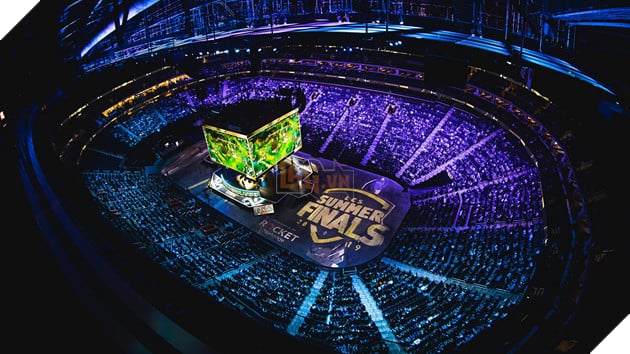 Pokimane có ý định quay lại với LMHT, cộng đồng đưa ra lời khuyên kỳ lạ nhưng hợp lý