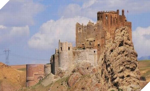 Assassin's Creed Mirage: Tìm hiểu một chút về hai bối cảnh chính trong game 3