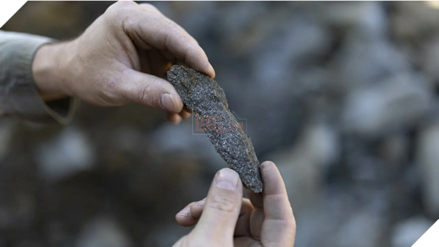 Trung Quốc thắt chặt kiểm soát xuất khẩu than chì, nguyên liệu quan trọng sản xuất pin EV