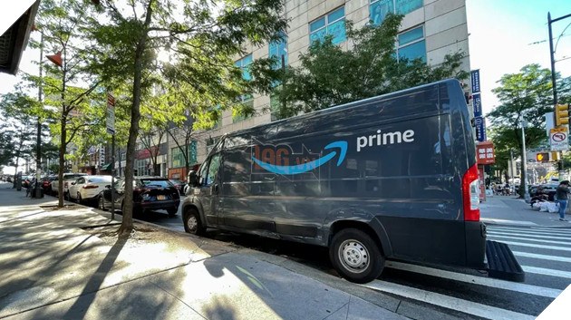 Amazon bị phốt cho phép bán nước tiểu đóng chai của tài xế như một loại nước tăng lực 2