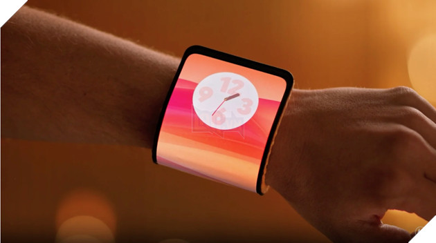 Motorola giới thiệu điện thoại có thể uốn cong thành smartwatch 