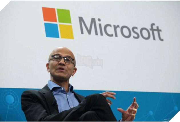 CEO Microsoft nuối tiếc vì từ bỏ Windows Phone