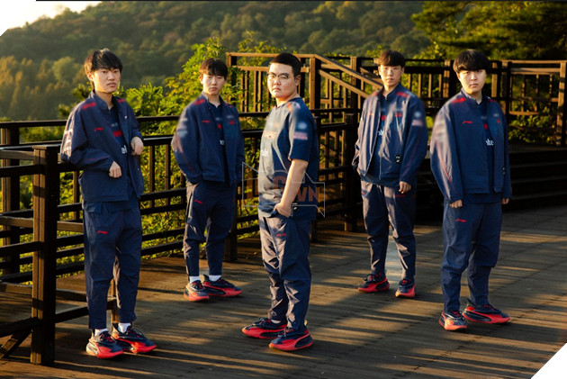 LMHT: Bất ngờ trước đội tuyển có khả năng ngăn cản JDG chạm tay vào Grand Slam